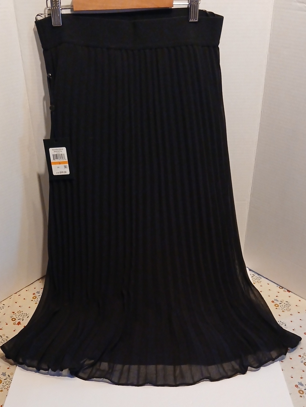 Dkny Black Pleated Maxi Skirt with Sheer Panel